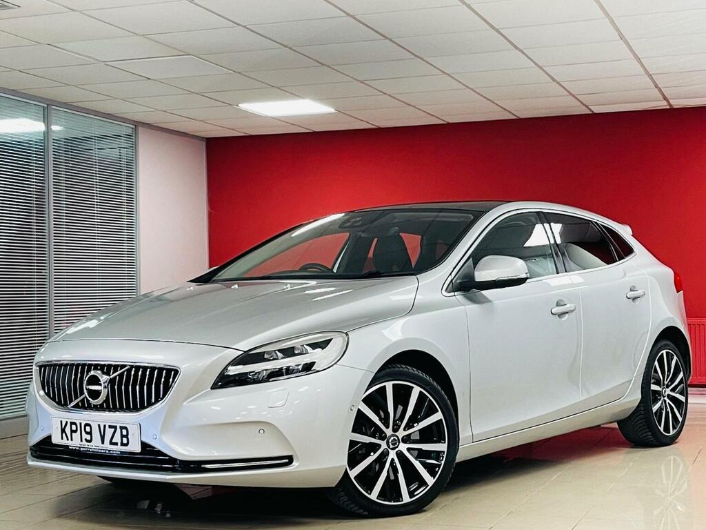 Volvo V40 Hatchback 2.0 D3 Inscription Edition Euro 6 Silver #2