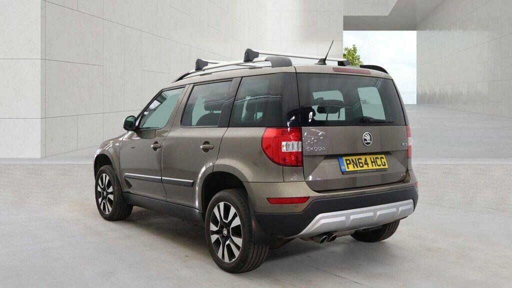 Skoda Yeti Suv 2.0 Tdi Laurin Klement Outdoor 4Wd Euro 5 Brown #3