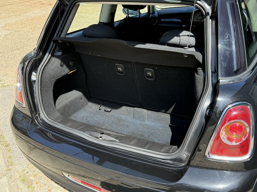 Mini Hatch Hatchback 1.6 One Hatch 201111 GY11CMF Black #6