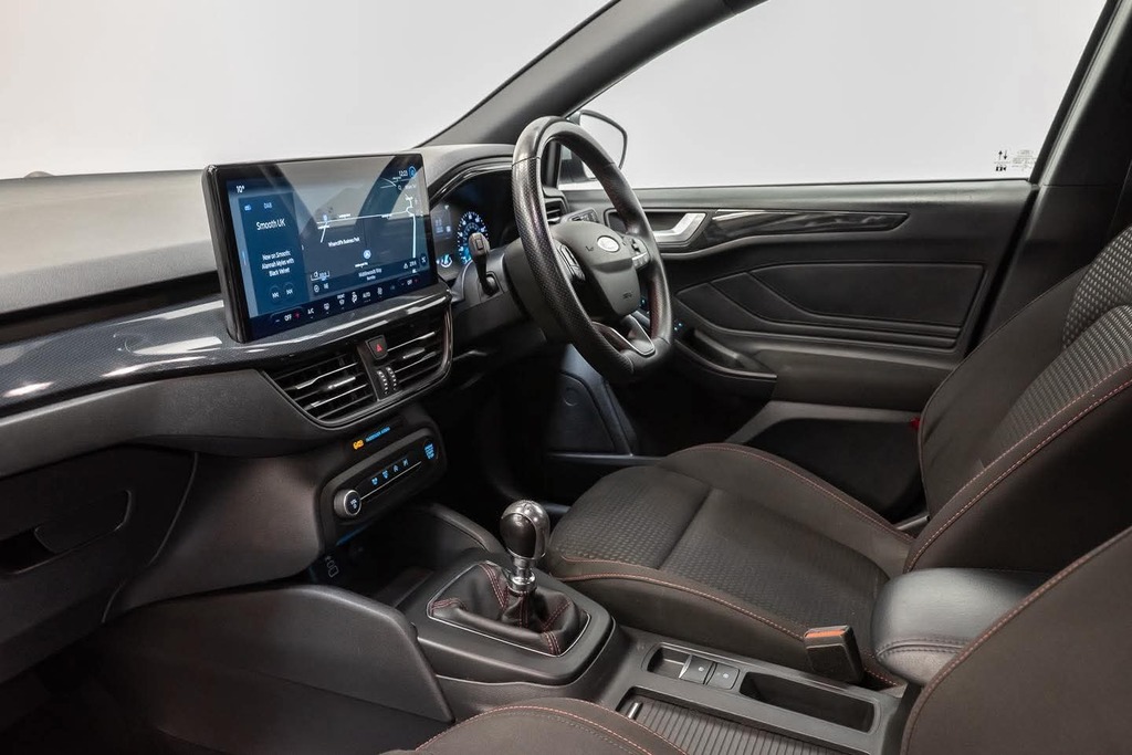 Ford Focus 1.0T Ecoboost St-line . #2