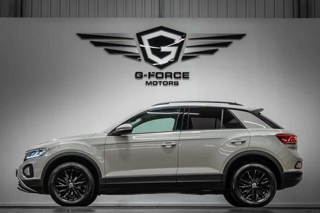 Volkswagen T-Roc 1.5 Tsi Life 5Dr.   #6