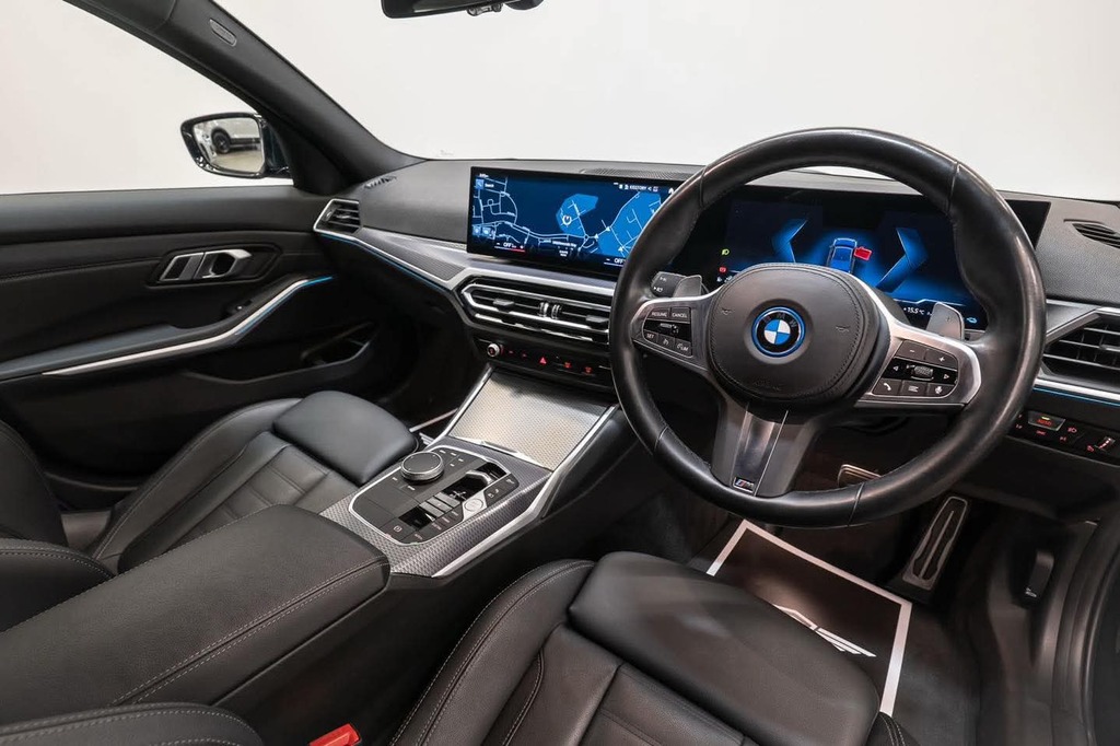 BMW 3 Series M Sport 2023 73 New Shape #2