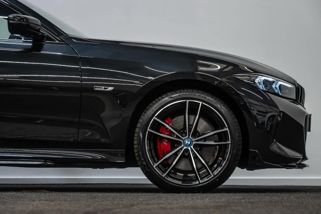 BMW 3 Series M Sport 2023 73 New Shape #6