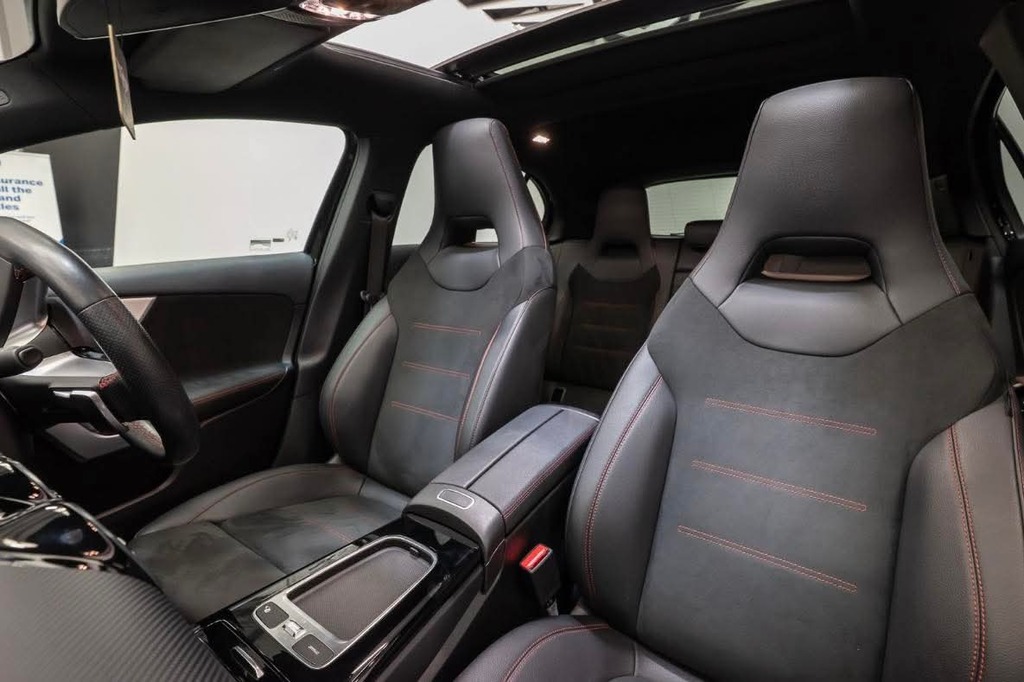 Mercedes-Benz A Class Amg Line Premium Plus. #2