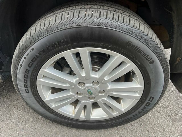Land Rover Discovery 3 Discovery Black #14