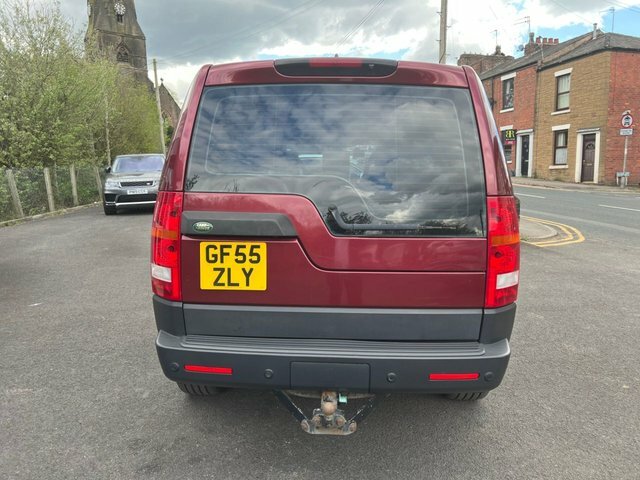 Land Rover Discovery 3 Discovery Black #6