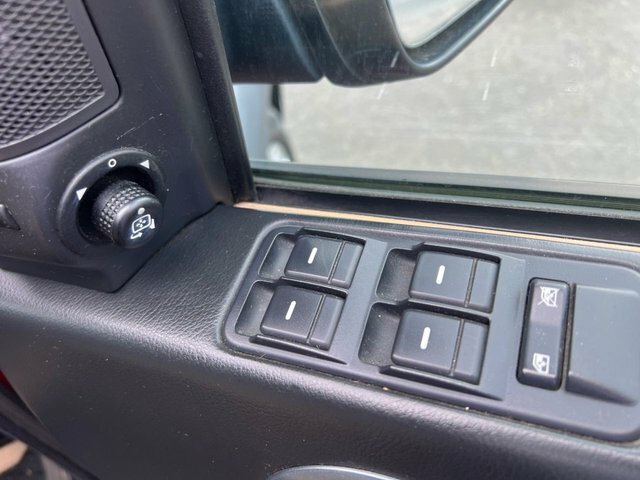 Land Rover Discovery 3 Discovery Black #27