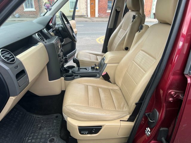 Land Rover Discovery 3 Discovery Black #19