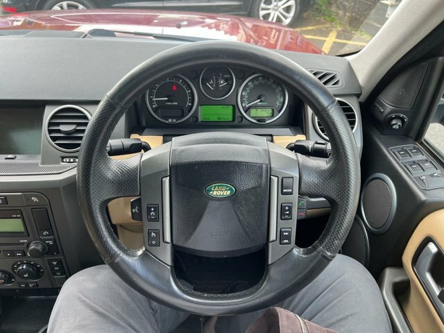 Land Rover Discovery 3 Discovery Black #38