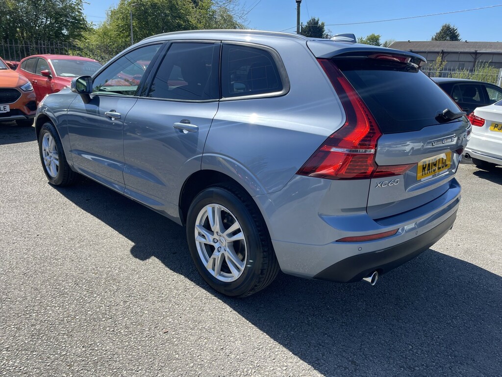 Volvo XC60 2.0 Momentum D4 Awd RA19LGL Blue #2