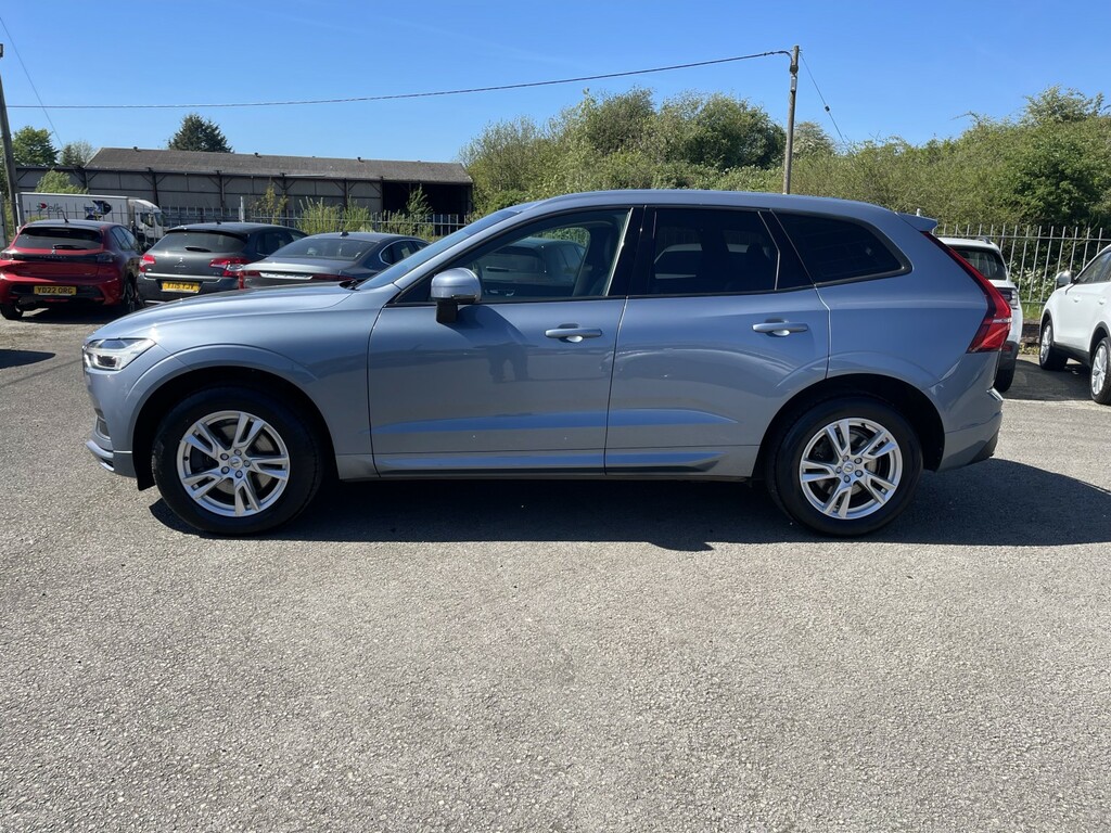 Volvo XC60 2.0 Momentum D4 Awd RA19LGL Blue #4