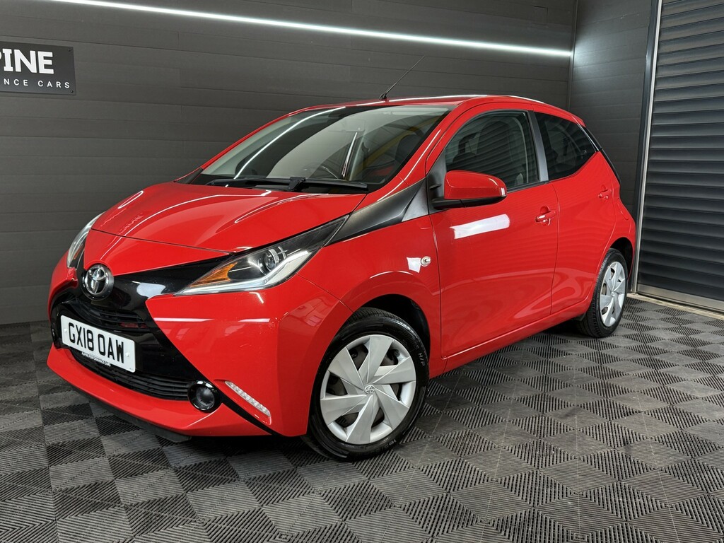 Toyota Aygo 1.0 Vvt-i X-play Red