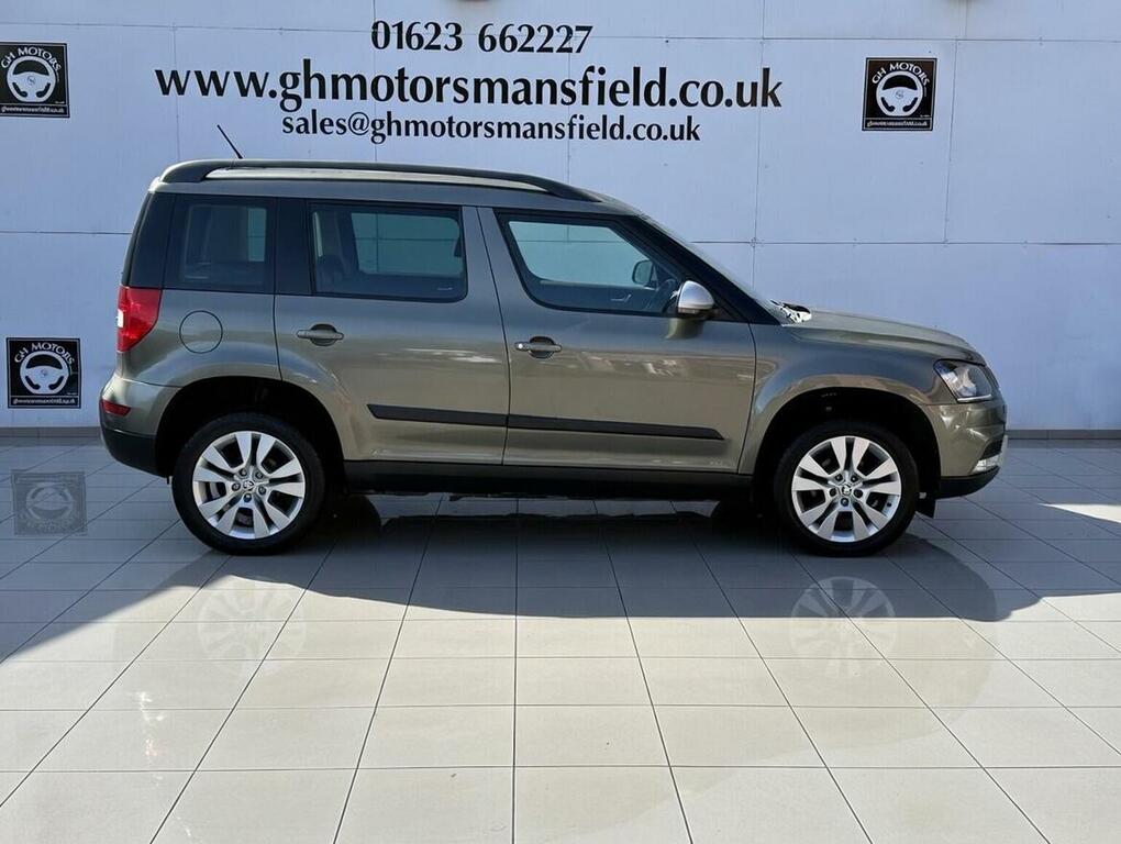 Skoda Yeti Suv 2.0 Tdi Se L Outdoor Euro 6 Ss 201666 YC66FMK Green #3