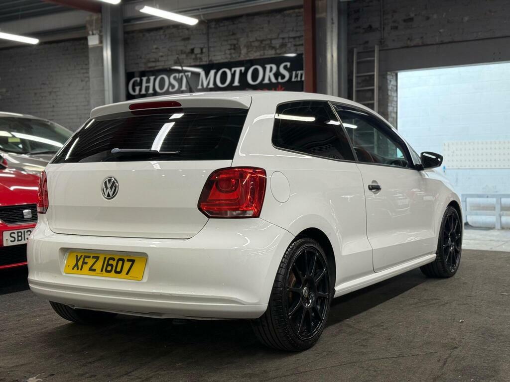 Volkswagen Polo 1.2 S Euro 5 XFZ1607 White #4