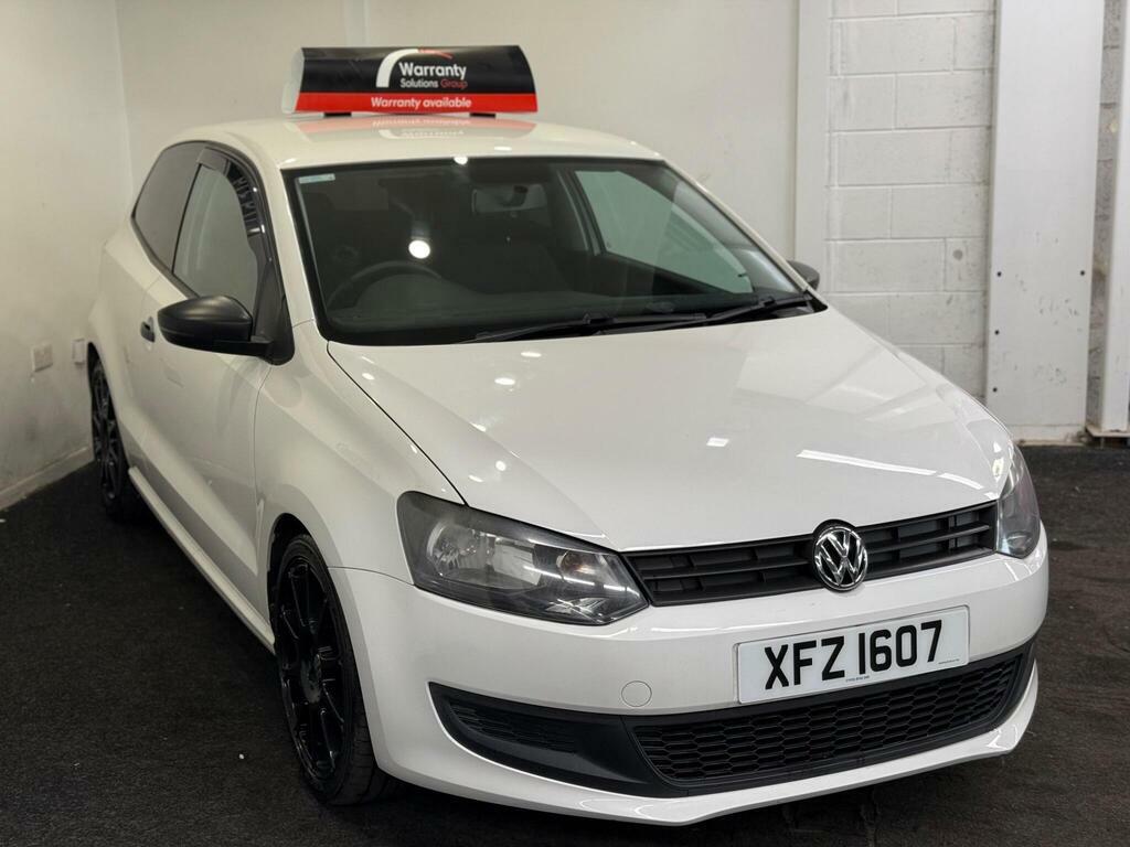 Volkswagen Polo 1.2 S Euro 5 XFZ1607 White #3