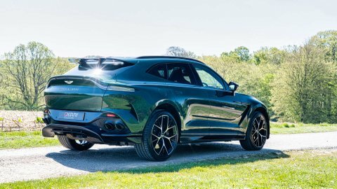 Aston Martin DBX 707 Green #5