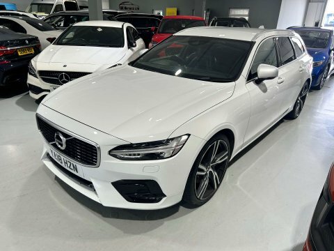 Volvo V90 2.0 V90 R-design YA18HZN White #3