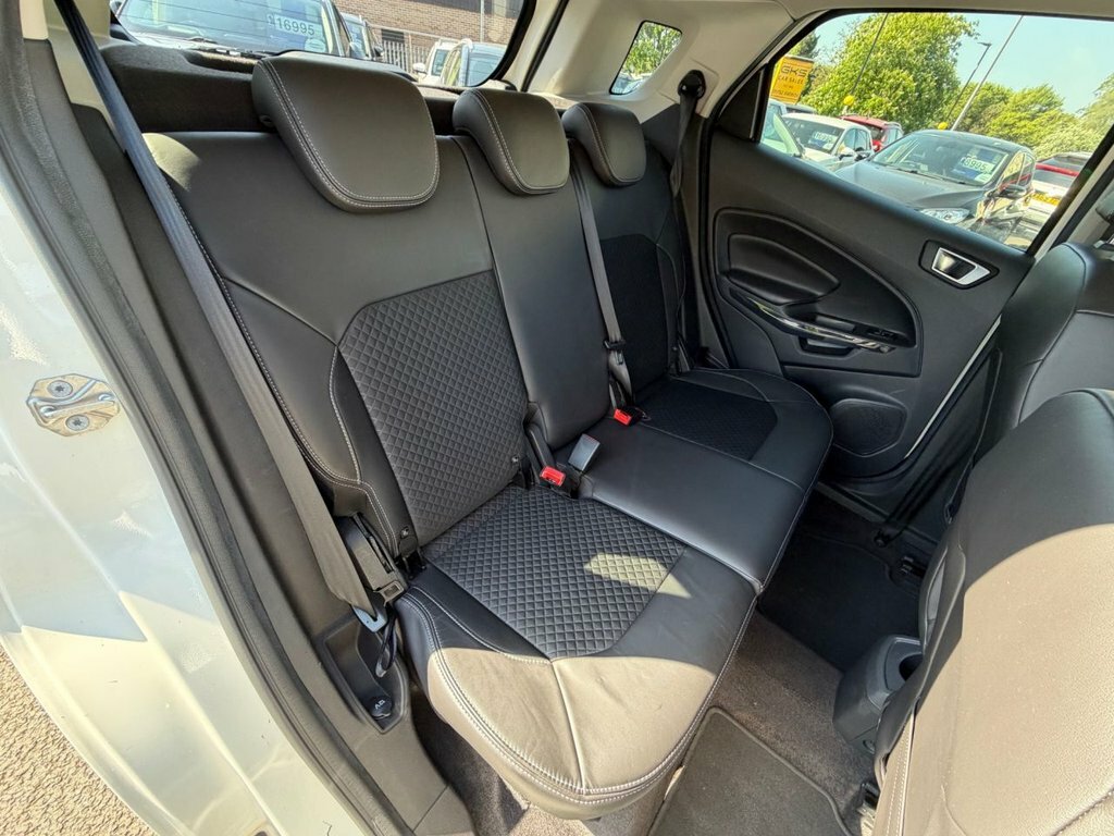 Ford Ecosport 1L Titanium White #3