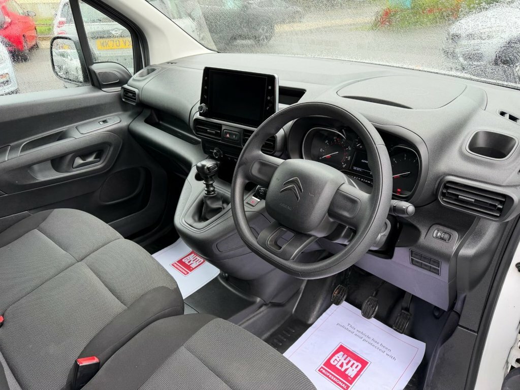 Citroen Berlingo 1.5L Enterprise M Pro CJ71EYP White #2