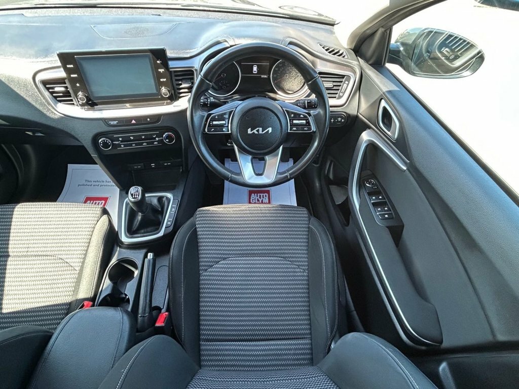 Kia Ceed 1L 2 Grey #2