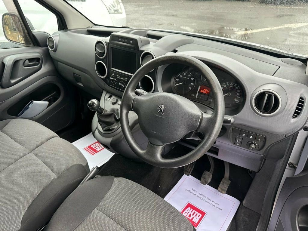 Peugeot Partner 1.6L Professional MF18WFS Silver #2