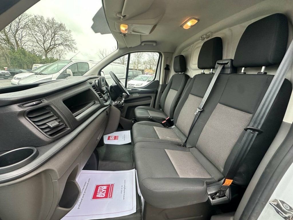 Ford Transit Custom 2L Leader WG72BKE White #6