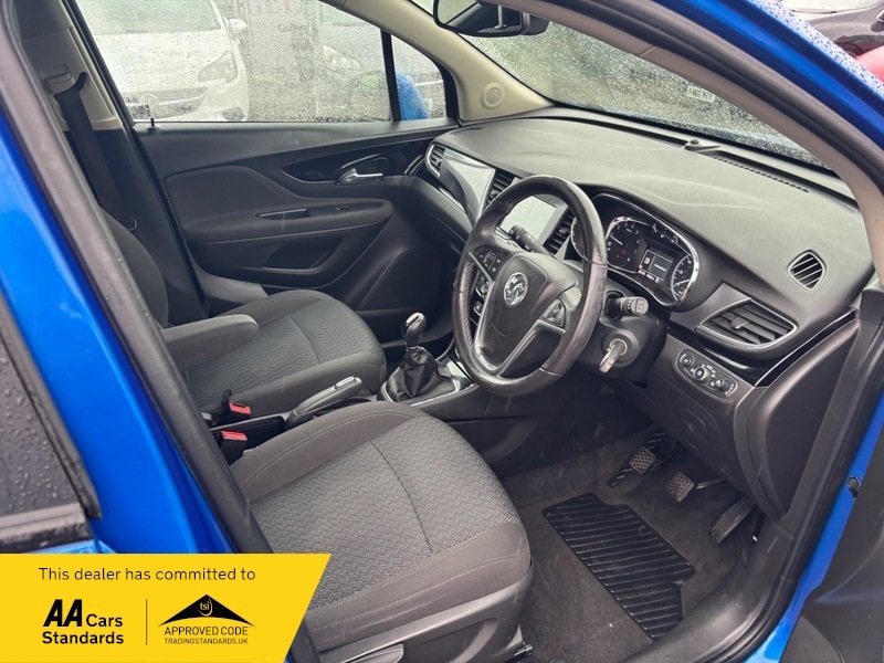 Vauxhall Mokka Active S Stouch Screen YJ17SJZ Blue #2