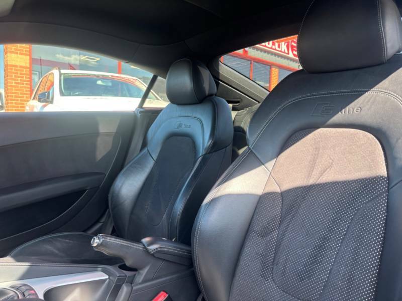 Audi TT 2.0 Tdi Quattro Black Edition - 2013 13 Black #4