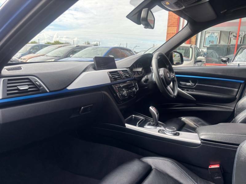 BMW 3 Series 320D M Sport Step - 2017 67 RE67AYP Blue #3