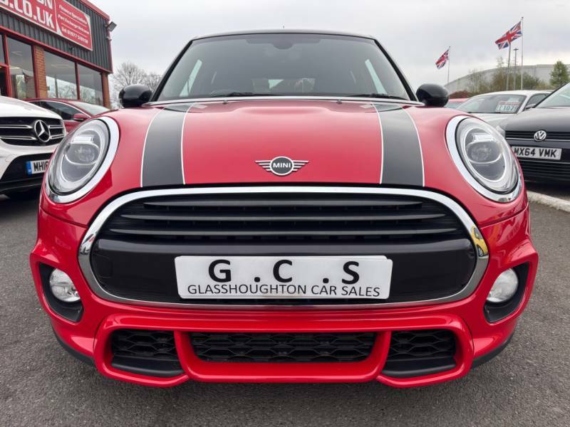 Mini Hatch 1.5 Cooper Sport II - 2018 68 YB68XGC Red #6