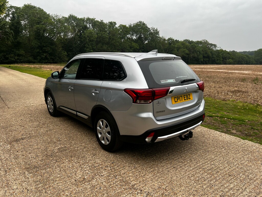 Mitsubishi Outlander Di-d Commercial  #3