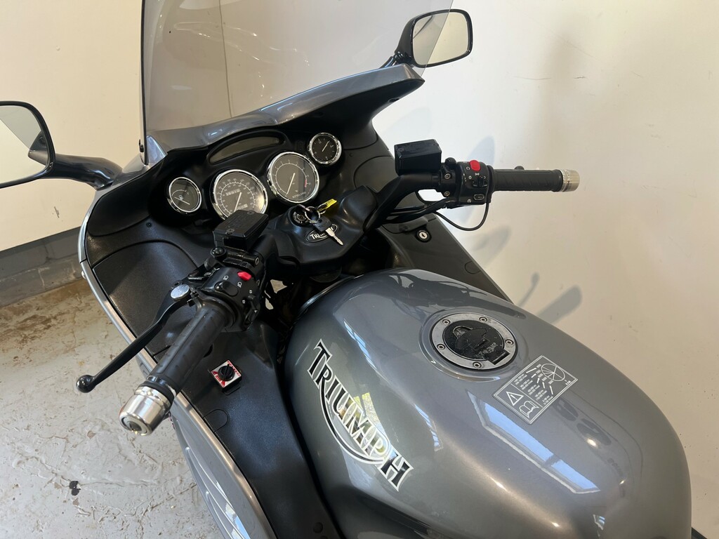 Triumph  Motorcycle 200353 Silver #16