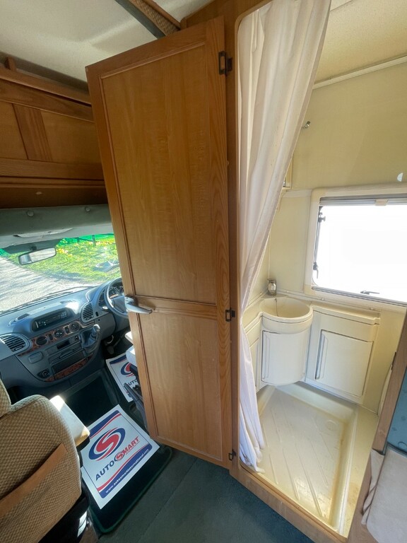 Mercedes-Benz Sprinter Sprinter Blue #12