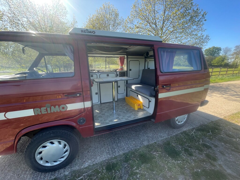 Volkswagen Transporter -- #6