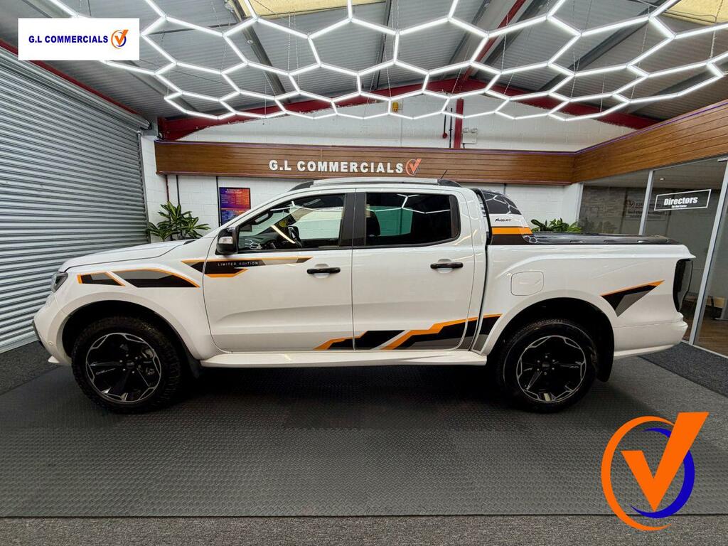 Ford Ranger 2.0 Ecoblue Wildtrak Pickup Double Cab ST71FKU White #2
