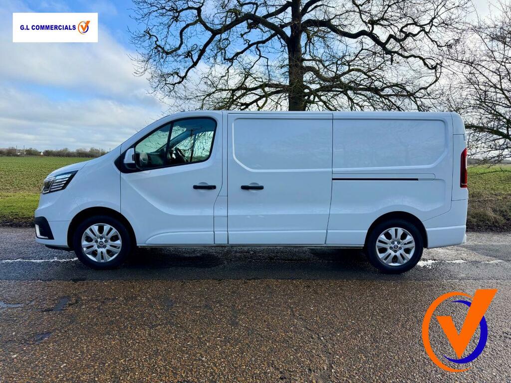 Renault Trafic 2.0 Dci Blue Ll30 Extra Panel Van Manua HT24KWK White #2