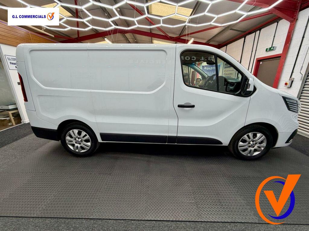 Renault Trafic 2.0 Dci Blue Sl30 Extra Panel Van Manua NA73UGZ White #4