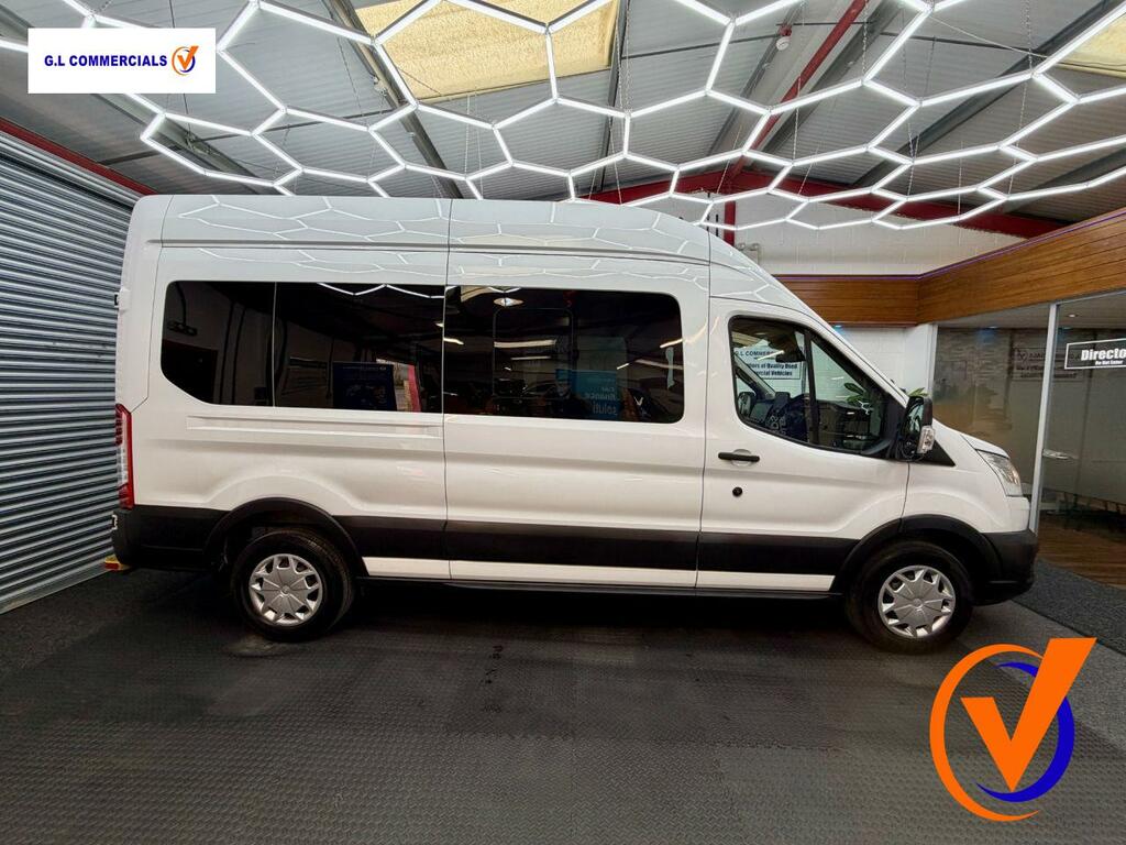 Ford Transit Custom 2.0 410 Ecoblue Trend Minibus Double Cab Diese WN22OGC White #4