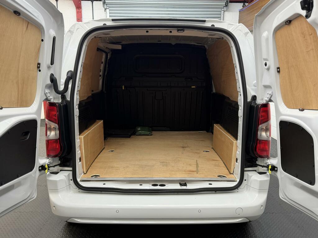 Citroen Berlingo 1.5 Bluehdi 1000Driver Edition M Panel Van Di YO73RXP White #6