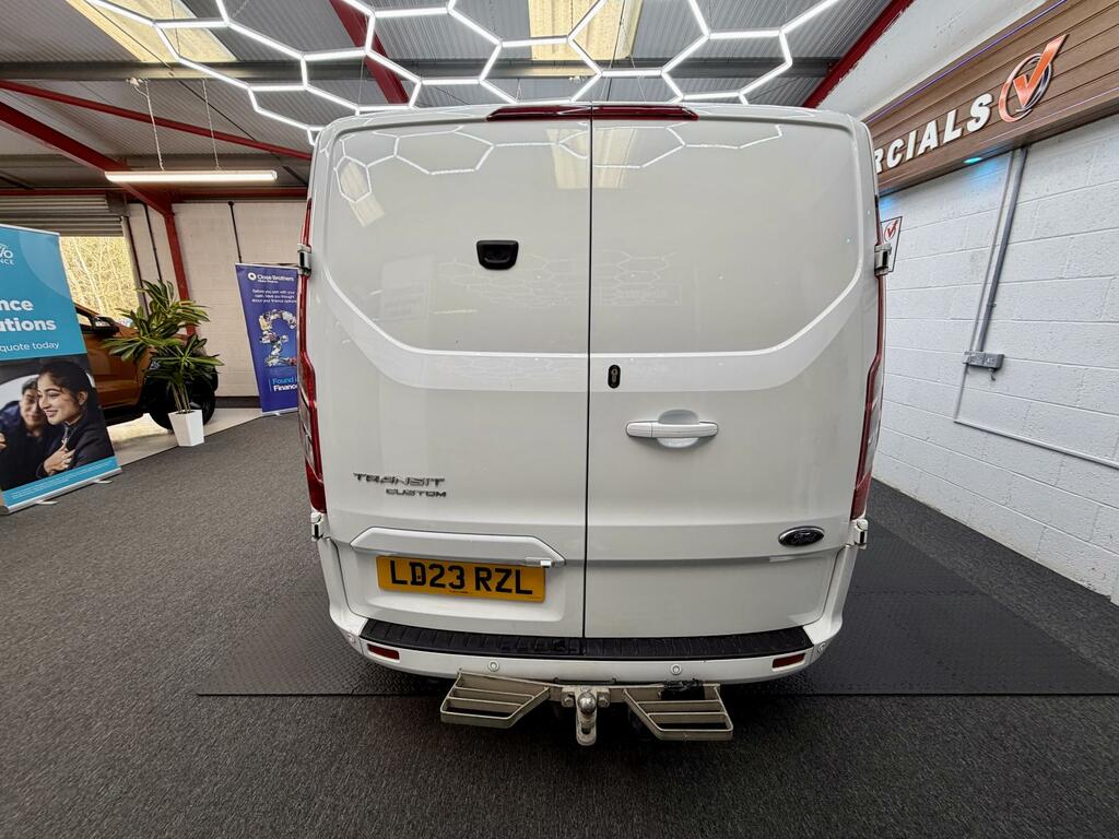 Ford Transit Custom 2.0 300 Ecoblue Limited Panel Van Manua LD23RZL White #5