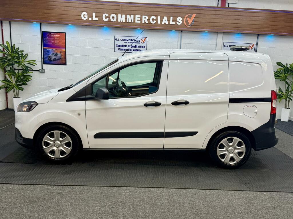 Ford Transit Courier 1.5 Tdci Trend Panel Van L1 Euro White