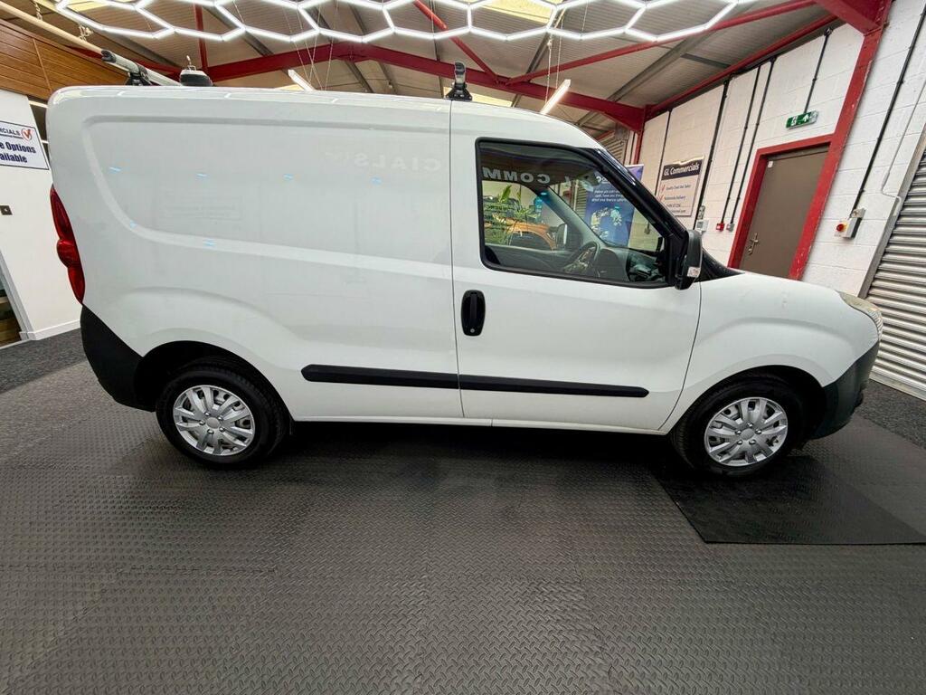 Vauxhall Combo 1.6 Cdti 16V Sportive Panel Van White #4