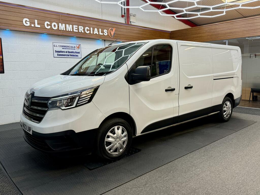 Renault Trafic 2.0 Dci Blue Ll30 Business Panel Van M White