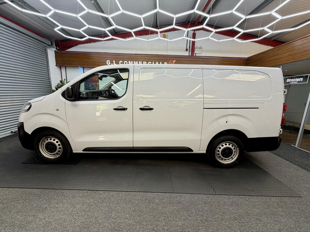 Vauxhall Vivaro 1.5 Turbo D 2900 Prime Panel Van 6Dr DL23YTT White #2