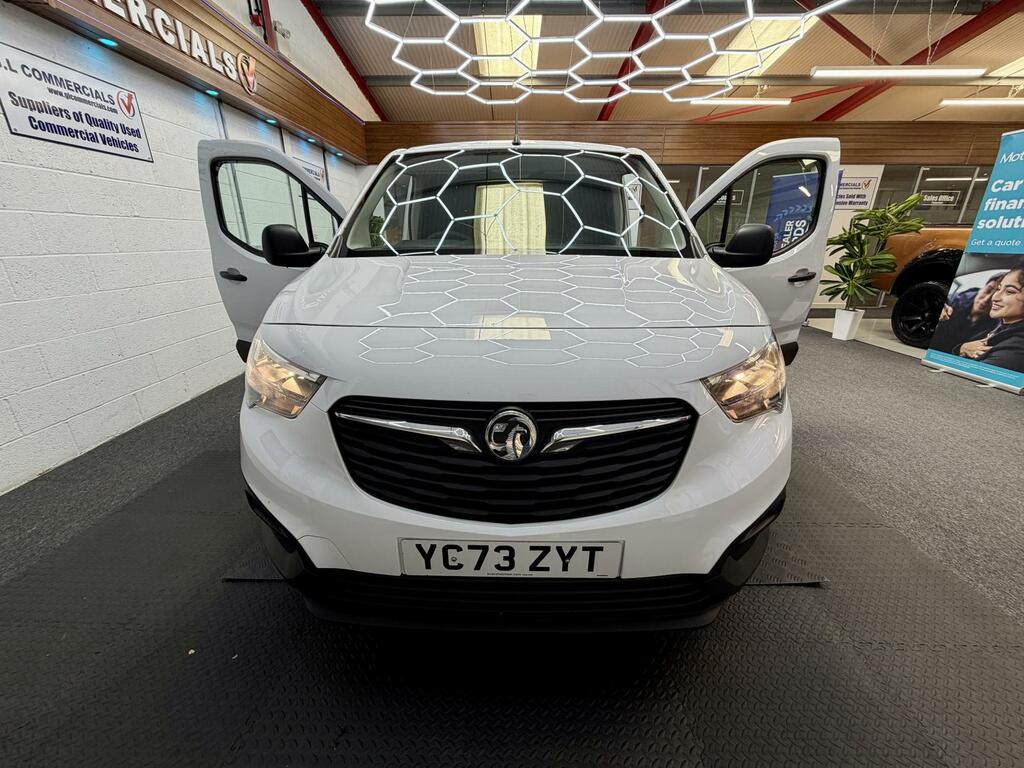 Vauxhall Combo 1.5 Turbo D 2300 Prime Panel Van YC73ZYT White #3