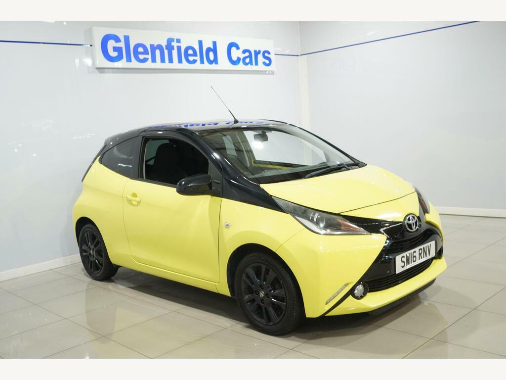 Toyota Aygo 1.0 Vvt-i X-cite 3 Yellow Bi-tone Euro 6 SW16RNV Yellow #3