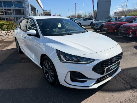 Ford Focus St-line 1.0T Ecoboost White