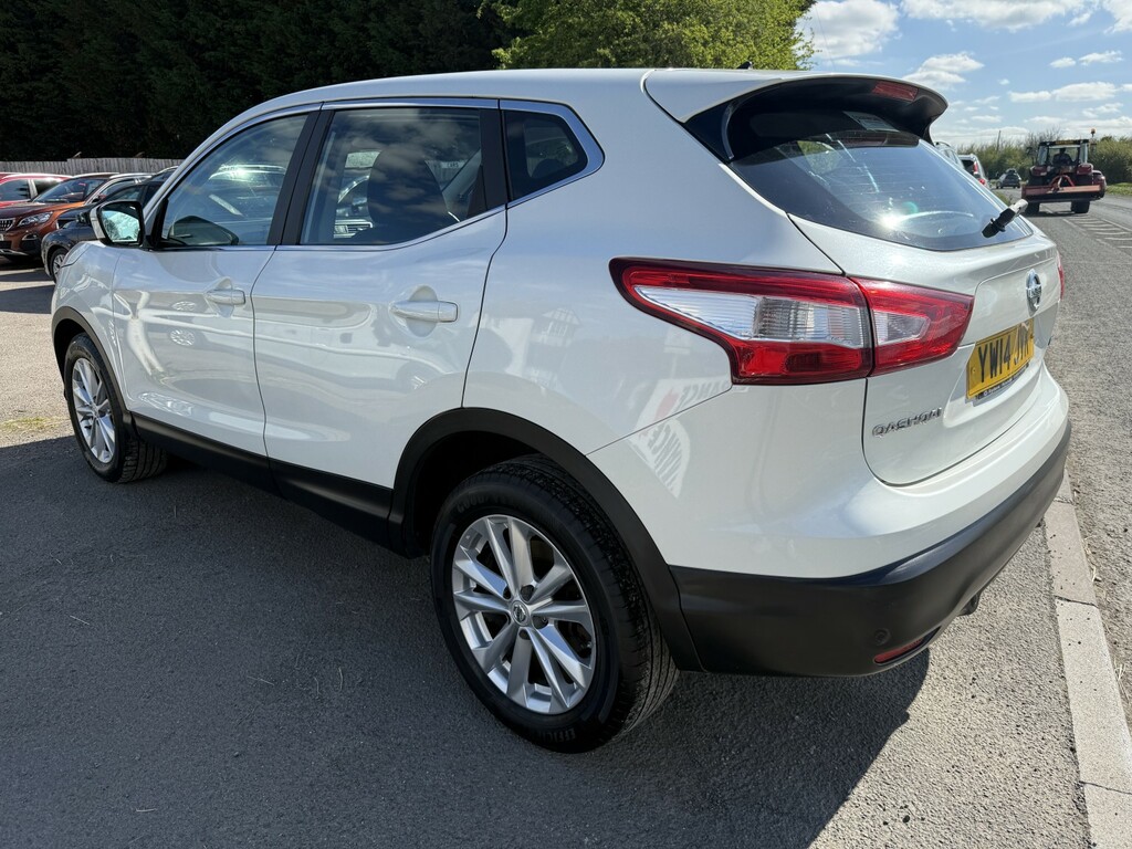 Nissan Qashqai Suv 1.5 Dci Acenta 2014 YW14JVK White #6