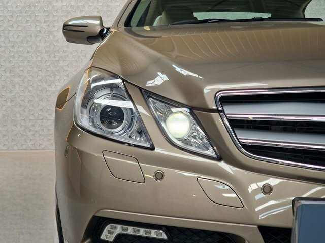 Mercedes-Benz E Class 3.0 E350 Cdi V6 Beige #4
