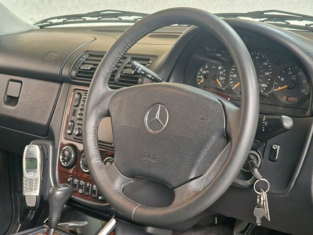 Mercedes-Benz M Class 2.7 Ml270 Cdi Silver #23